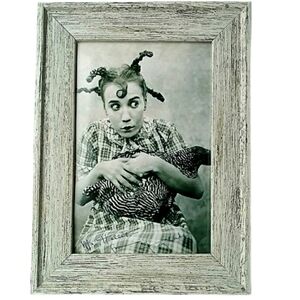 Vintage Chicken Girl Farmhouse Cute Boho Retro Home Shabbychic